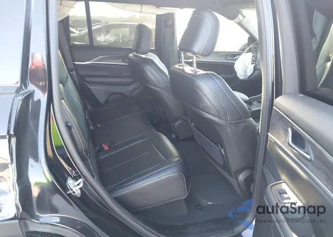 2024 Jeep Grand Cherokee Limited 4X2 from USA, damaged, VIN 1C4RJGBG7RC258311